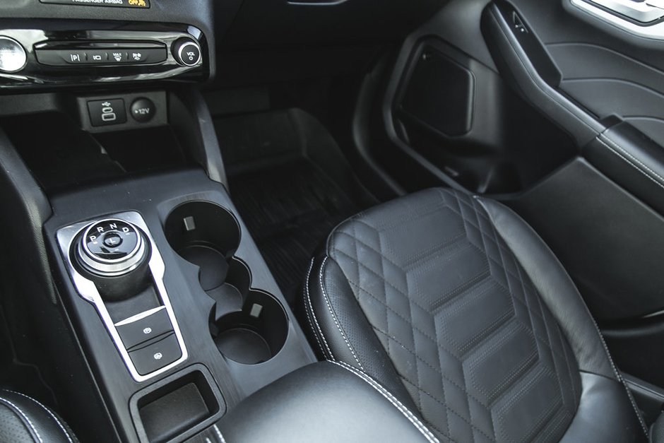 2024 Ford Escape PHEV-36