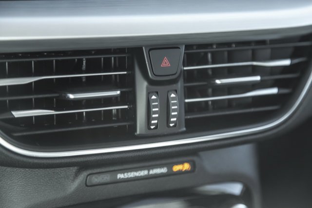 2024 Ford Escape PHEV-32