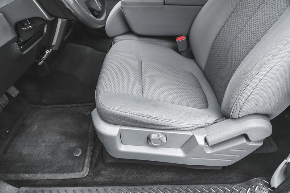 2014 Ford F-150-24