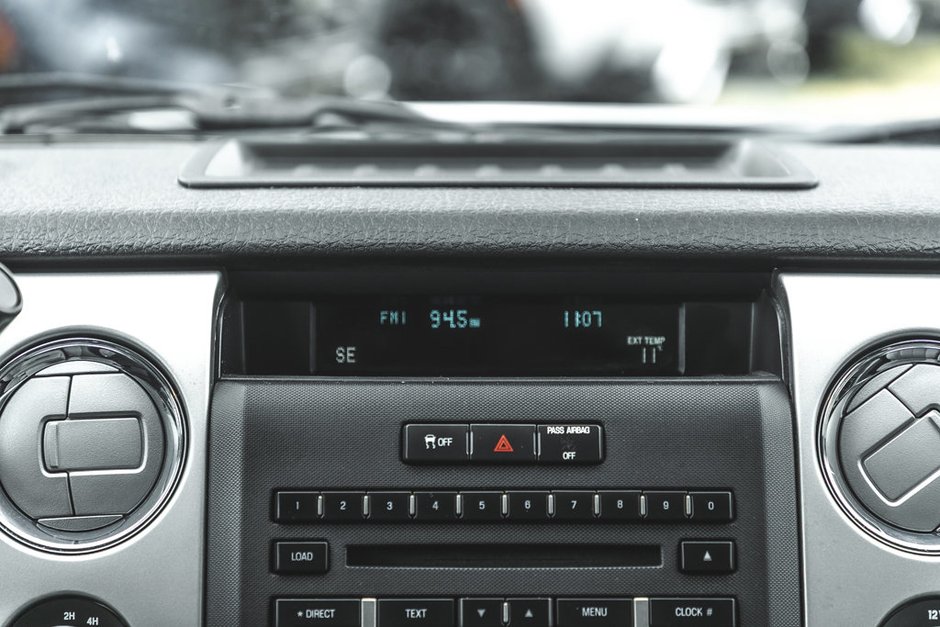 2014 Ford F-150-29