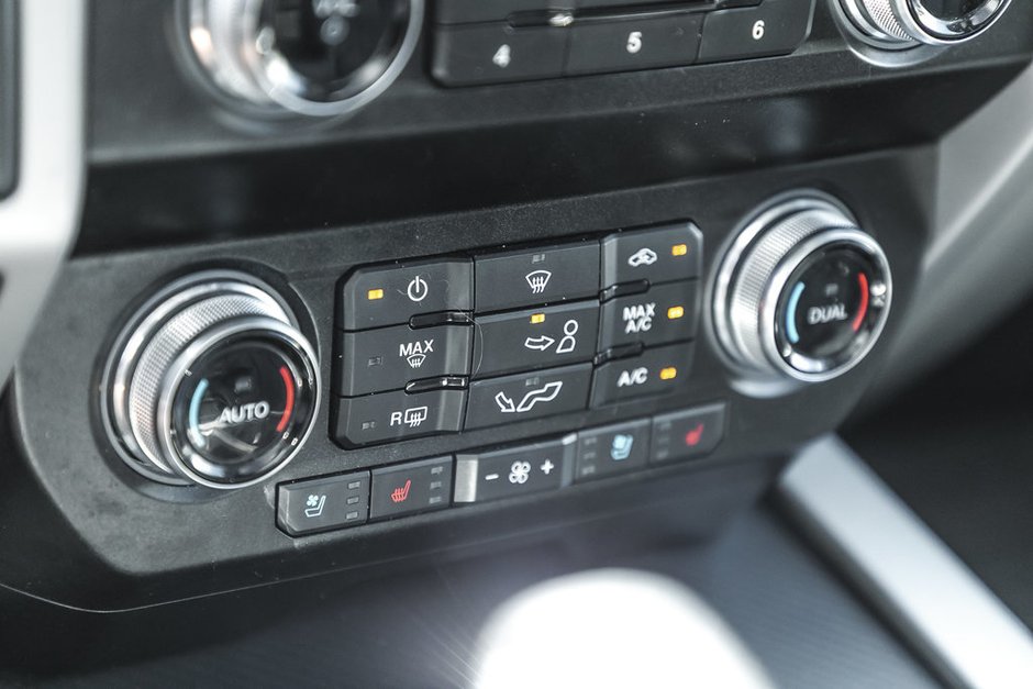 2020 Ford F-150-36