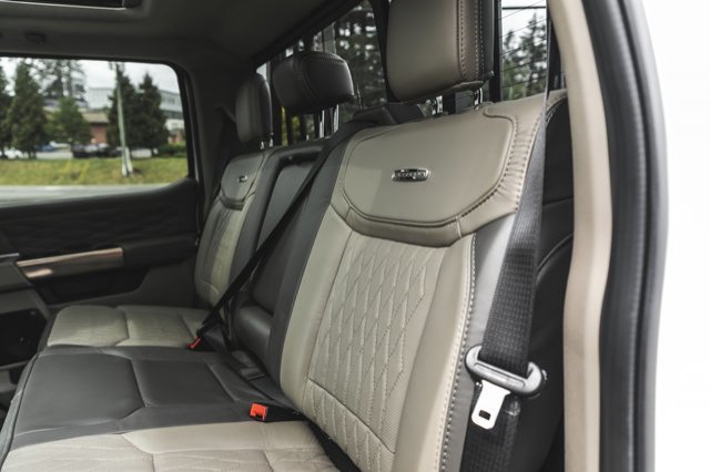 2025 Ford Super Duty F-350 SRW-40