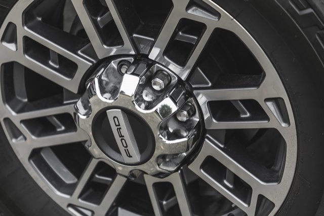 2025 Ford Super Duty F-350 SRW-15