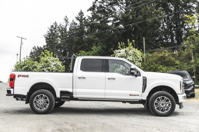 2025 Ford Super Duty F-350 SRW-13