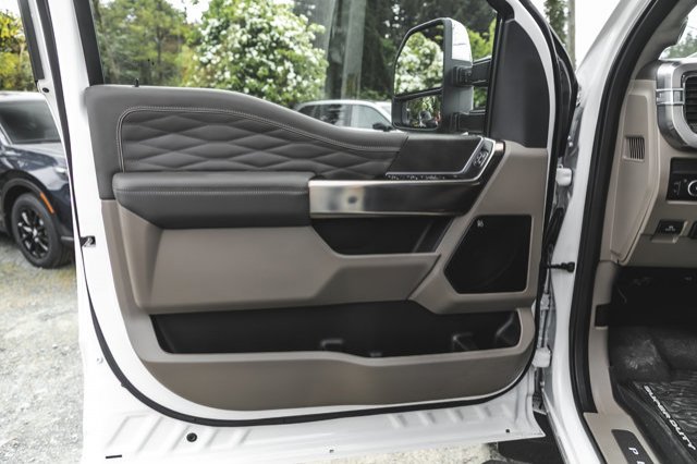 2025 Ford Super Duty F-350 SRW-23