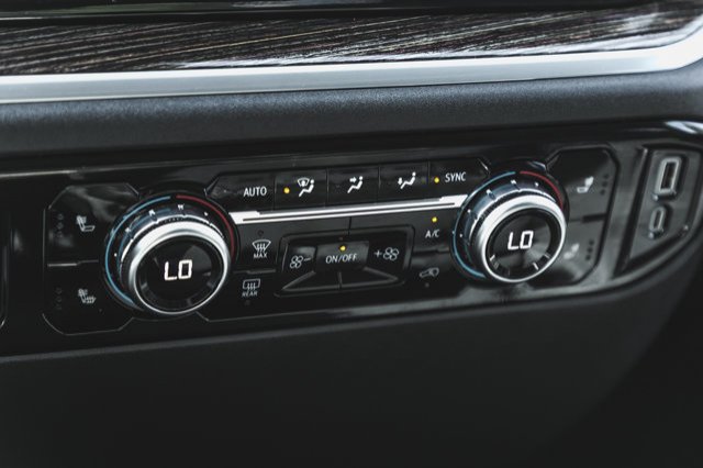 2025 GMC Sierra 1500 Elevation-38