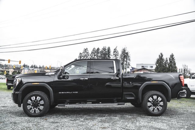 2025 GMC Sierra 3500HD Denali-6