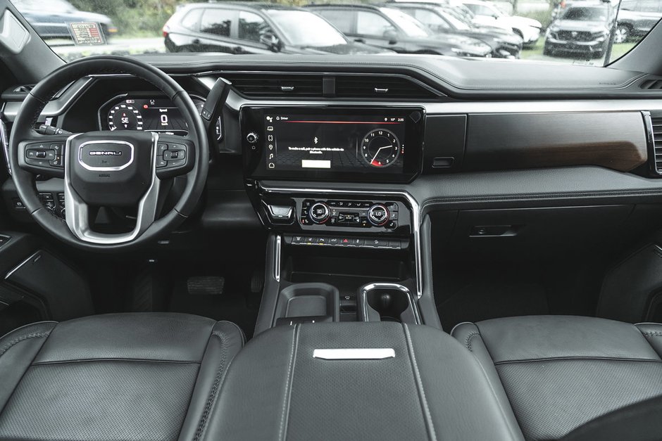 2025 GMC Sierra 3500HD Denali-27