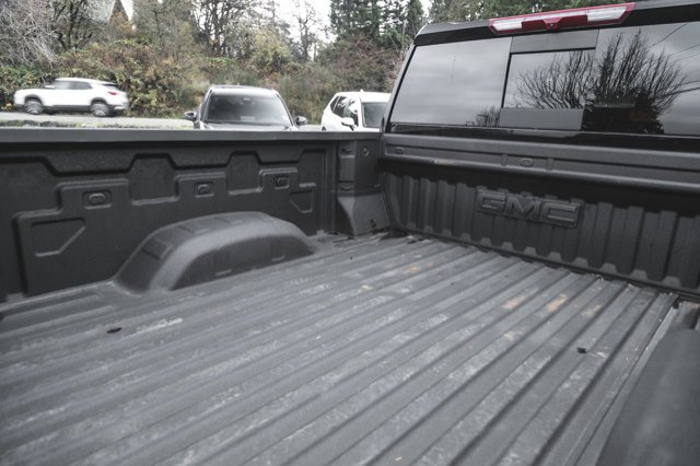 2025 GMC Sierra 3500HD Denali-13