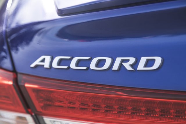 2019 Honda Accord Sedan Sport-11