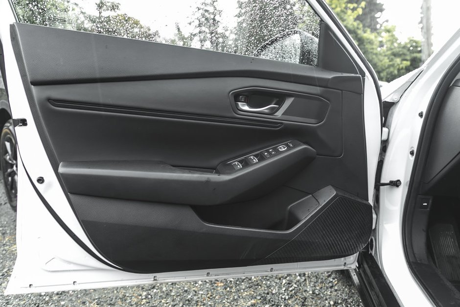 2025 Honda Accord Sedan SE-12