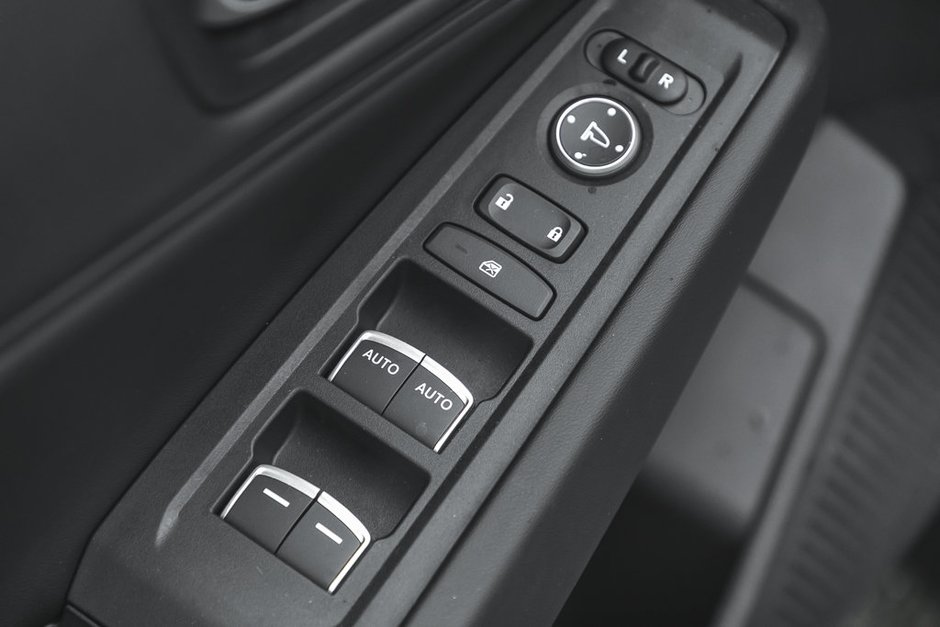 2025 Honda Accord Sedan SE-13