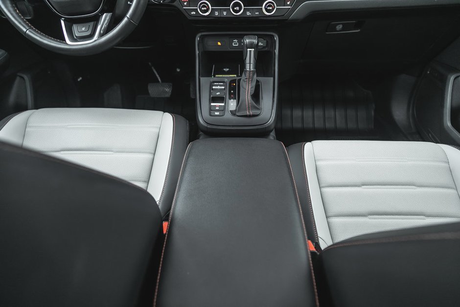 2025 Honda CR-V Hybrid Touring-25