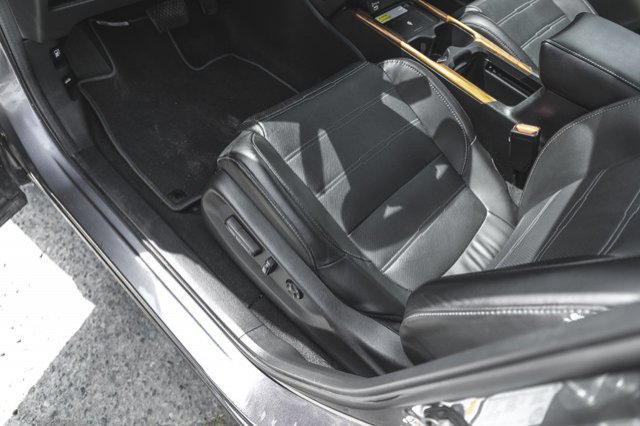 2020 Honda CR-V Touring-19