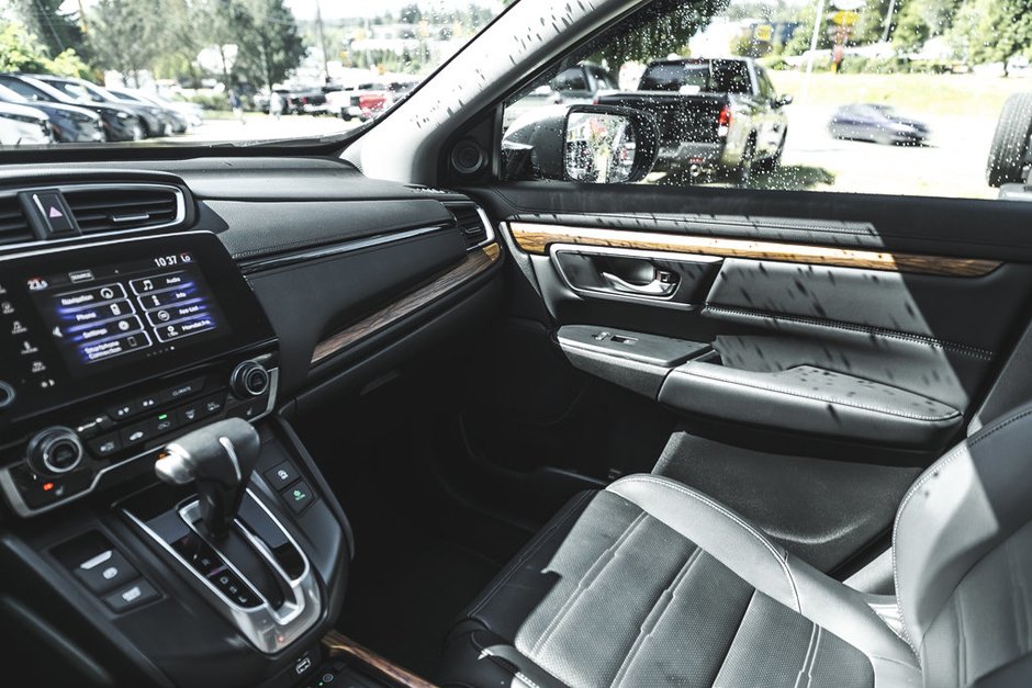 2020 Honda CR-V Touring-38
