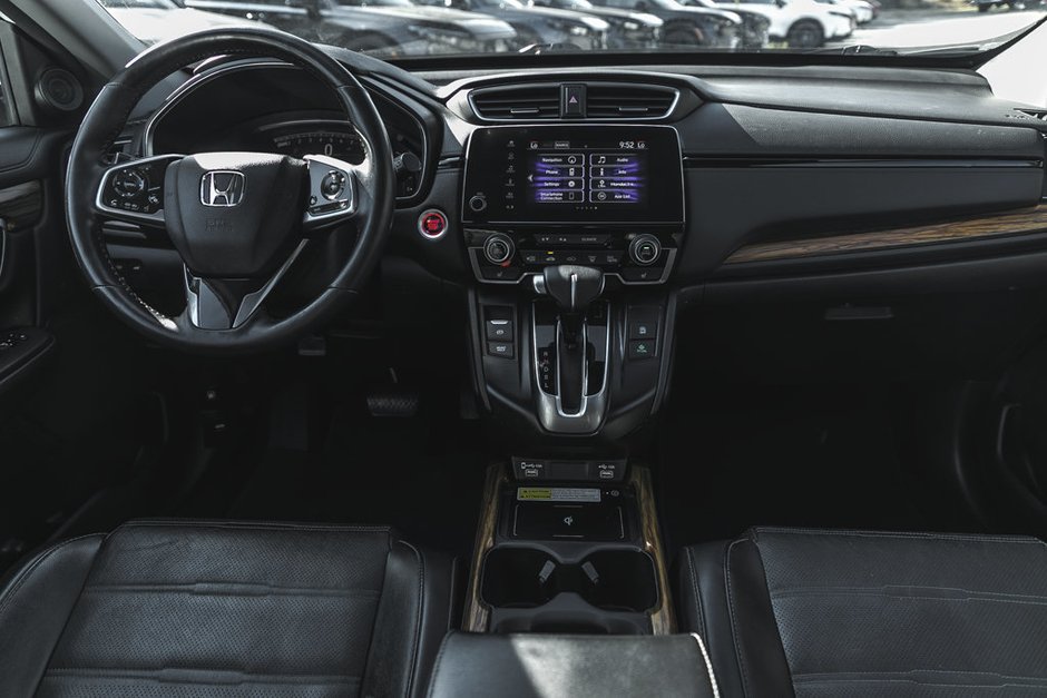 2022 Honda CR-V Touring-22