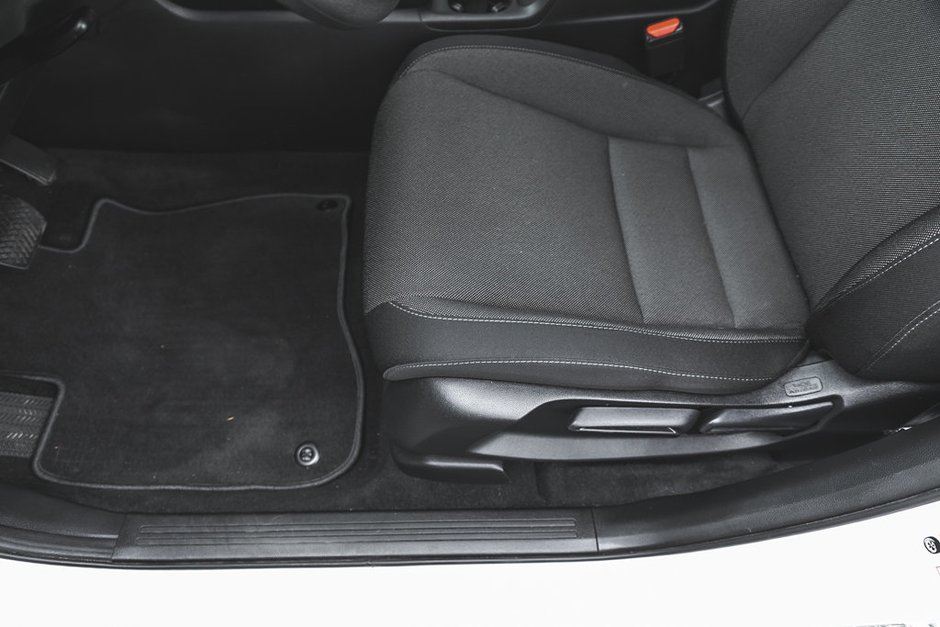 2025 Honda CR-V LX-17