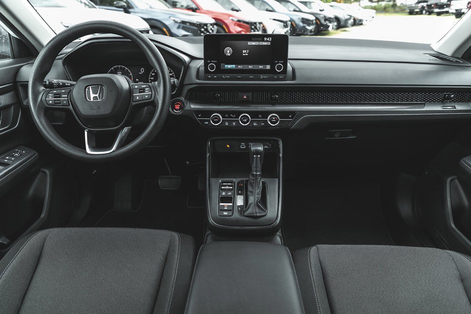 2025 Honda CR-V LX-20