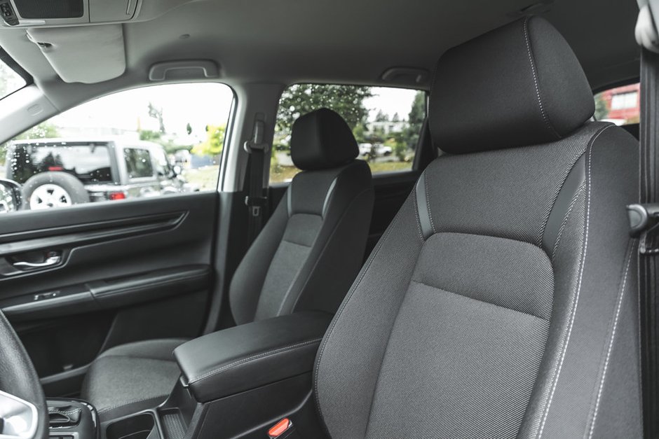 2025 Honda CR-V LX-18