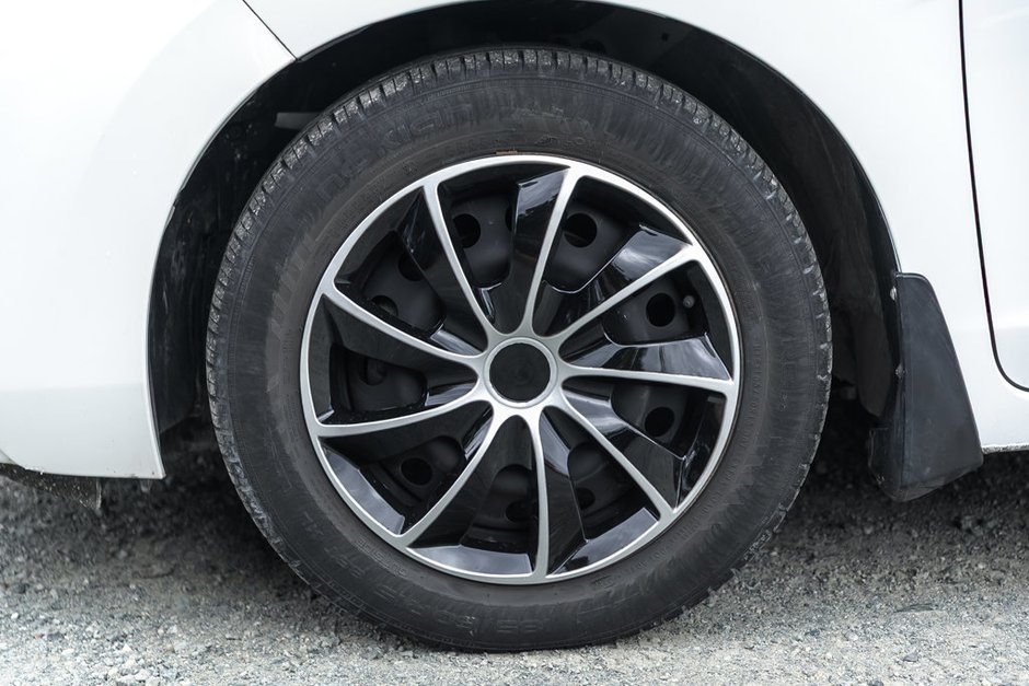 2016 Honda Fit LX-4
