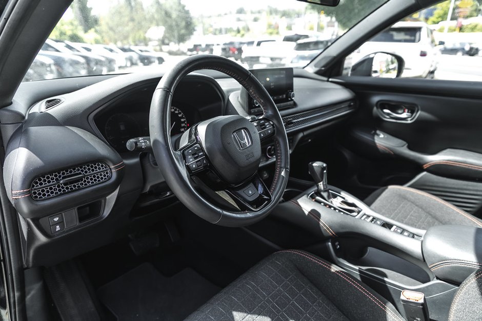 2024 Honda HR-V Sport-B-15
