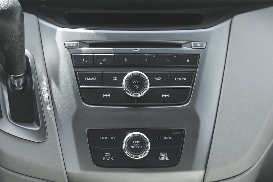 2017 Honda Odyssey SE-24