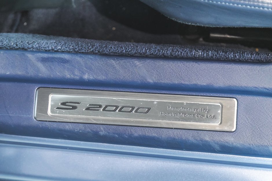 2002 Honda S2000-39