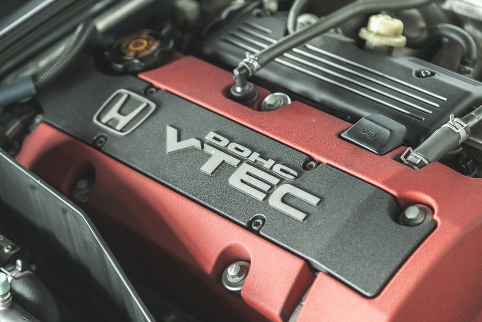 2002 Honda S2000-30