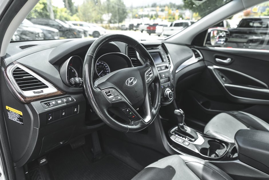 2018 Hyundai Santa Fe Sport SE-17