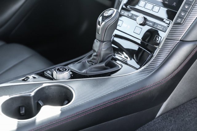2021 Infiniti Q60-27