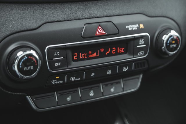2020 Kia Sorento EX V6-34
