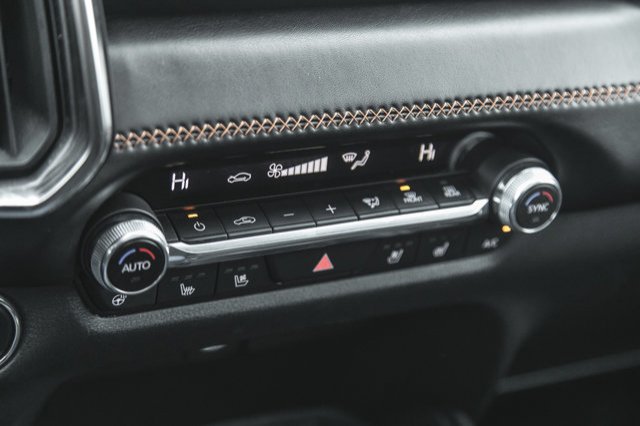 2024 Mazda CX-50-28