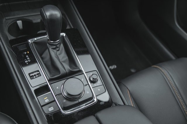 2024 Mazda CX-50-30
