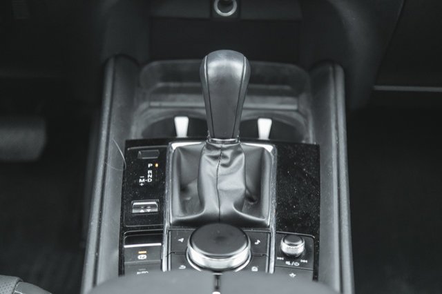 2024 Mazda CX-50-23