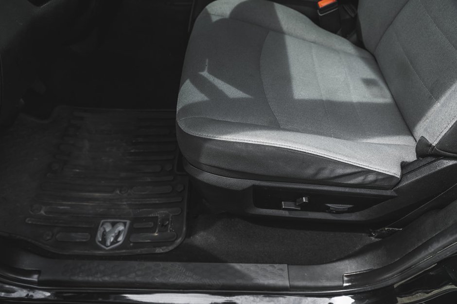 2022 Ram 1500 Classic SLT-21
