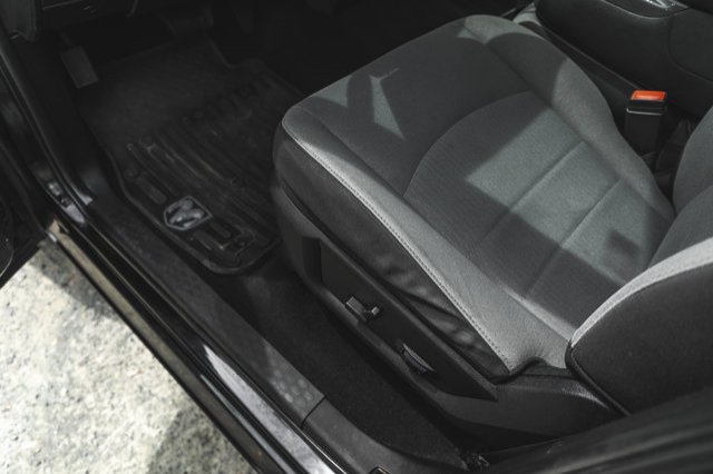 2022 Ram 1500 Classic SLT-20