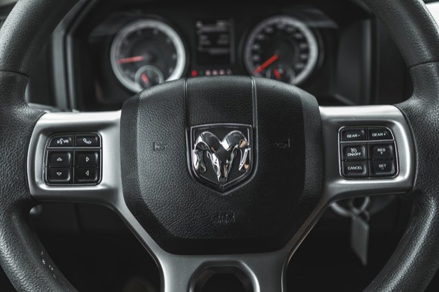 2022 Ram 1500 Classic SLT-30