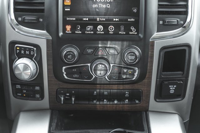 2014 Ram 1500 Laramie-31