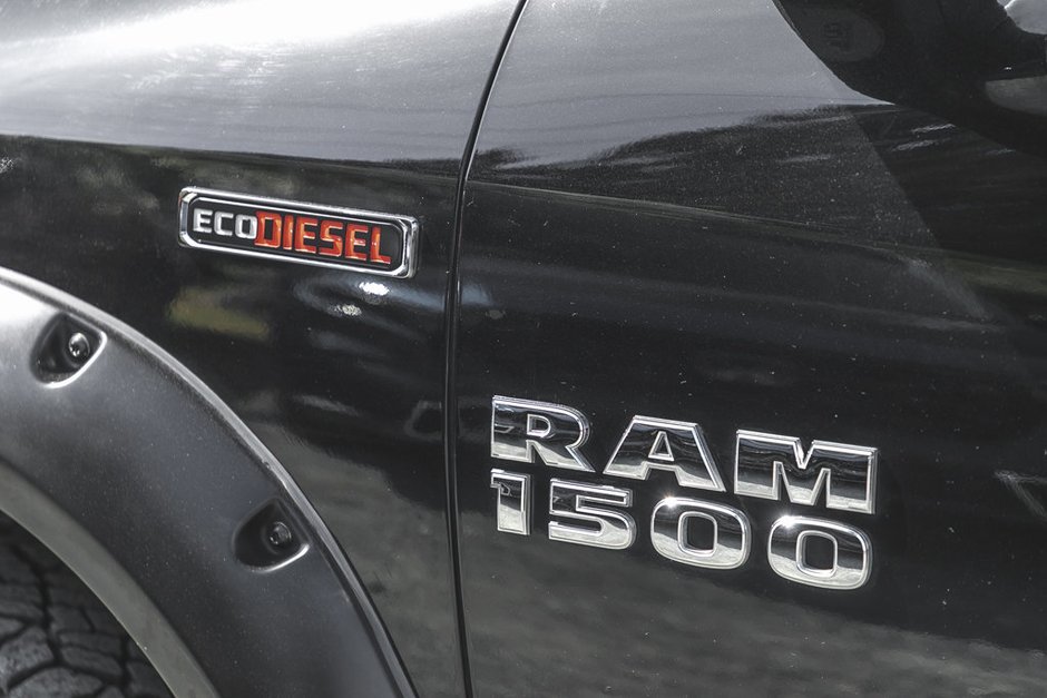 2014 Ram 1500 Laramie-5