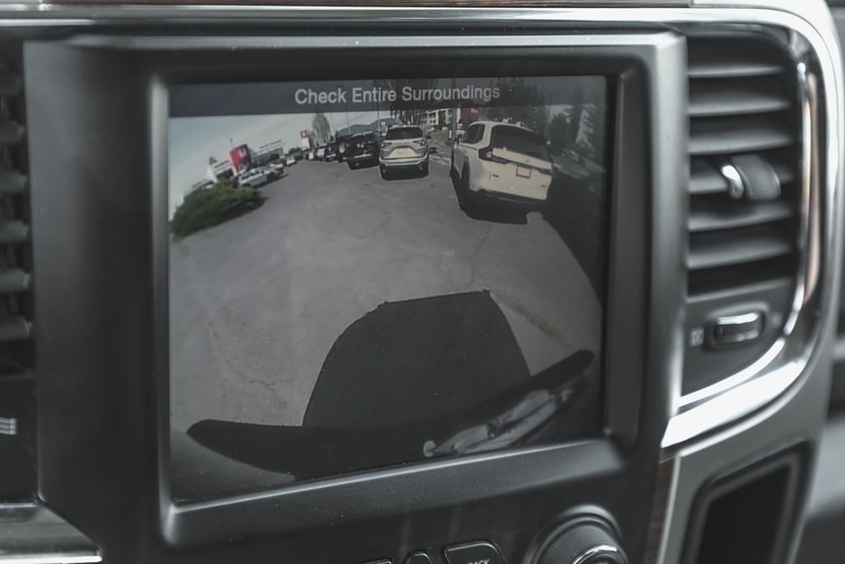 2014 Ram 1500 Laramie-37