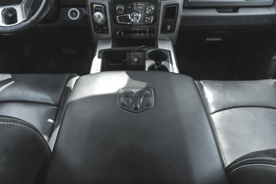 2014 Ram 1500 Laramie-32