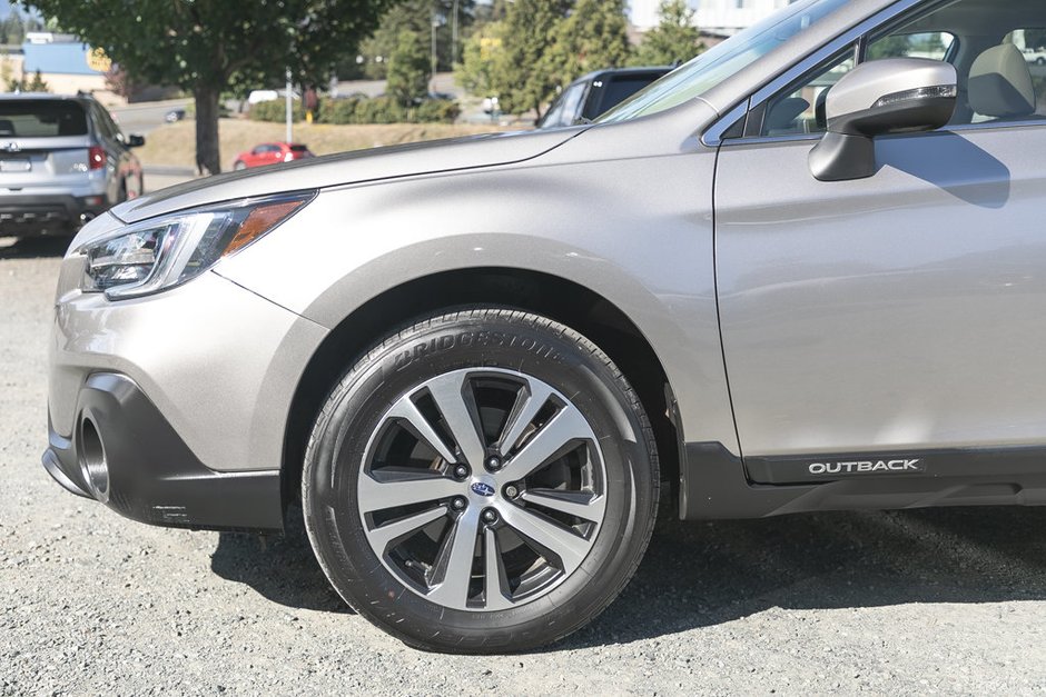 2019 Subaru Outback Limited-3