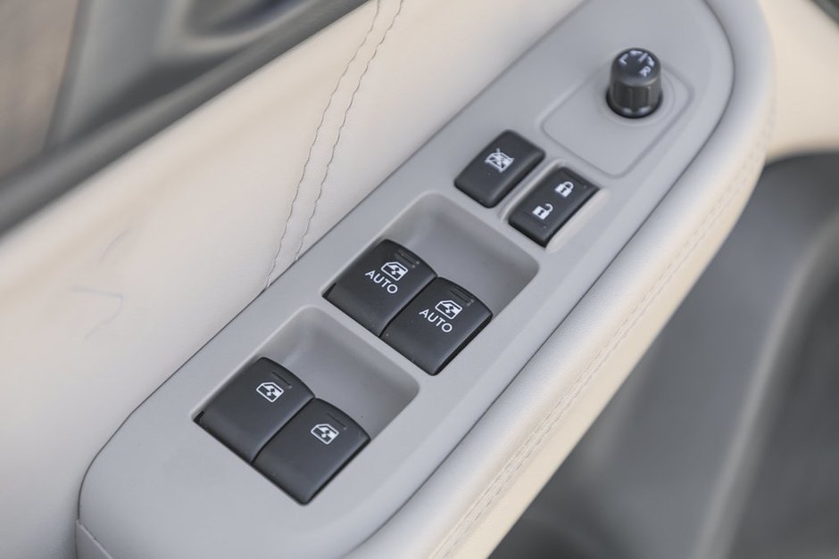 2019 Subaru Outback Limited-15