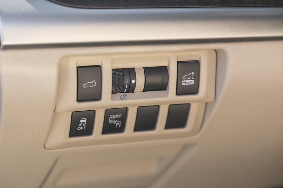 2019 Subaru Outback Limited-16