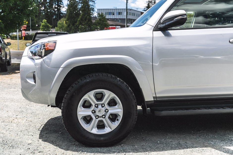 2023 Toyota 4Runner-3