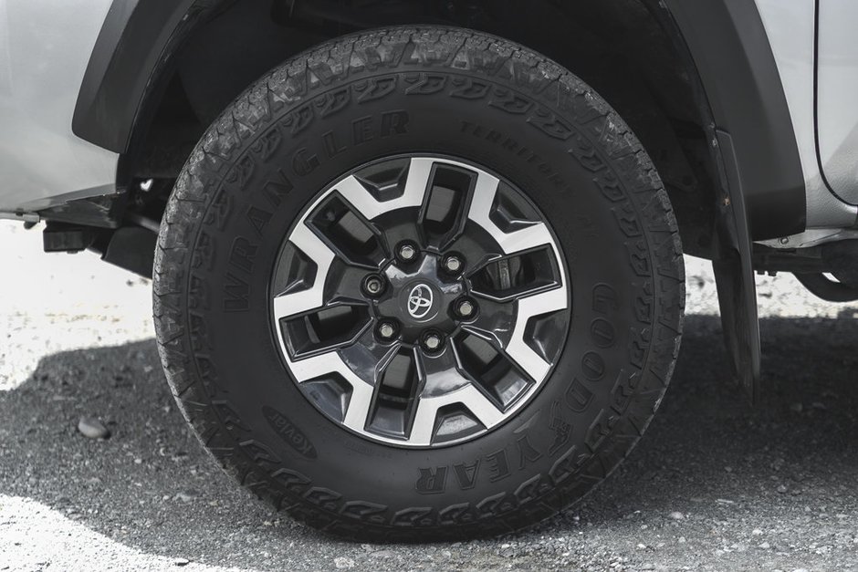 2023 Toyota Tacoma-4