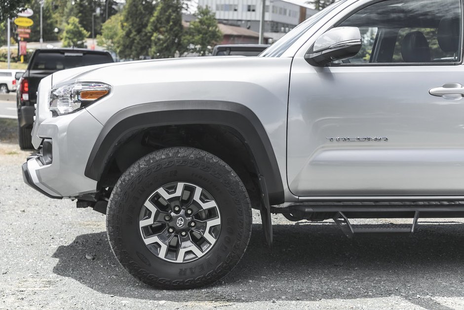 2023 Toyota Tacoma-3