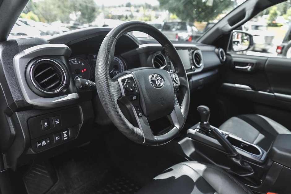 2023 Toyota Tacoma-19