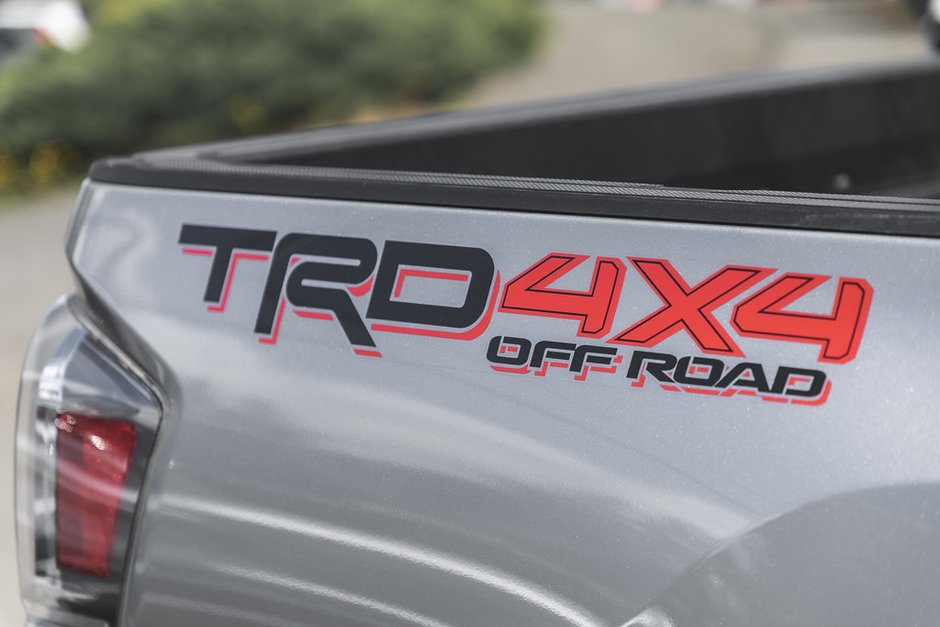 2023 Toyota Tacoma-12