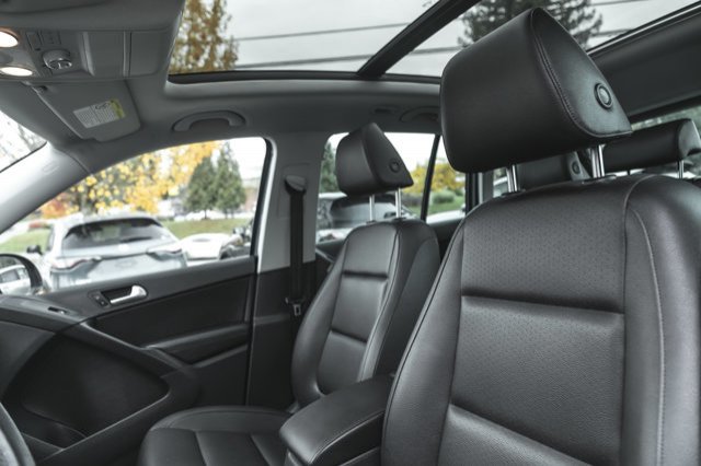 2017 Volkswagen Tiguan Wolfsburg Edition-20